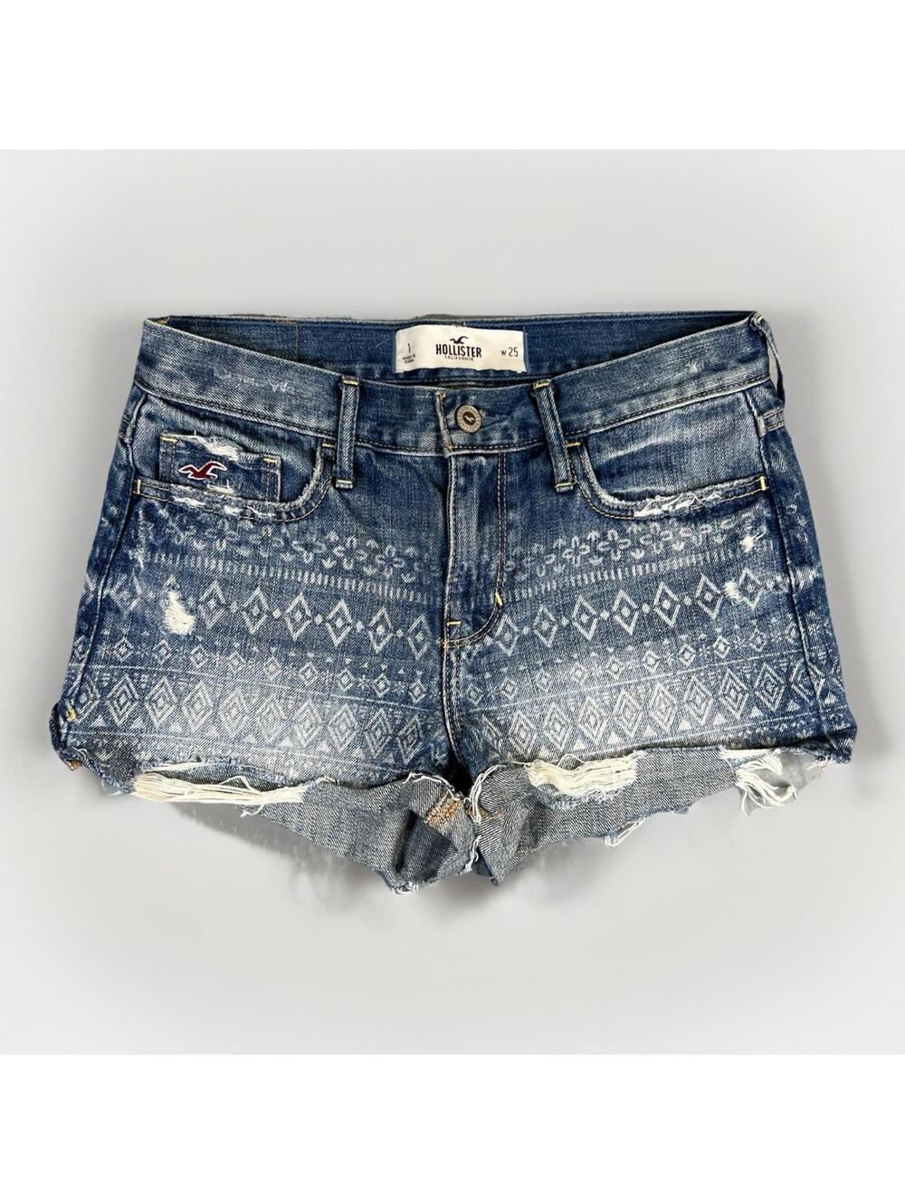 Hollister Low Rise Mini Shorts with Geometric Print Y2K